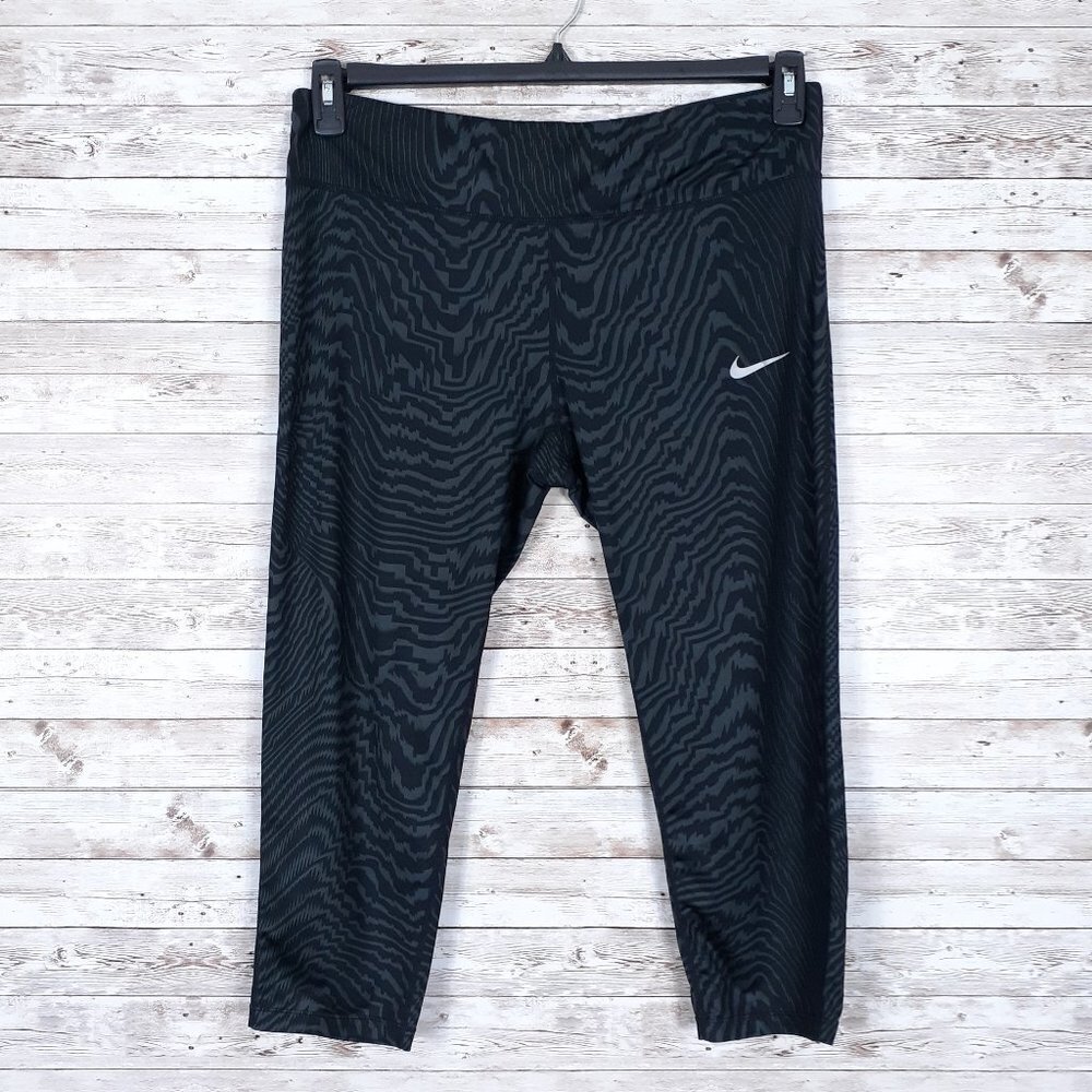 Nike Womens Leggings 1X Cropped Dri Fit Active Workout Gray Black 574